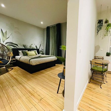 Appartement Exotique Avec Bain Balneo Лиеж Екстериор снимка